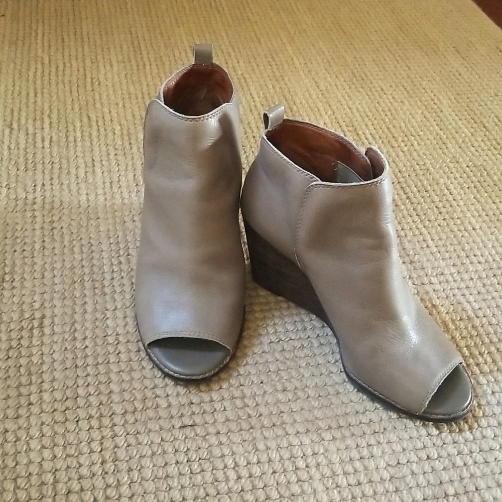 Lucky Brand Open Toe Platform Boot